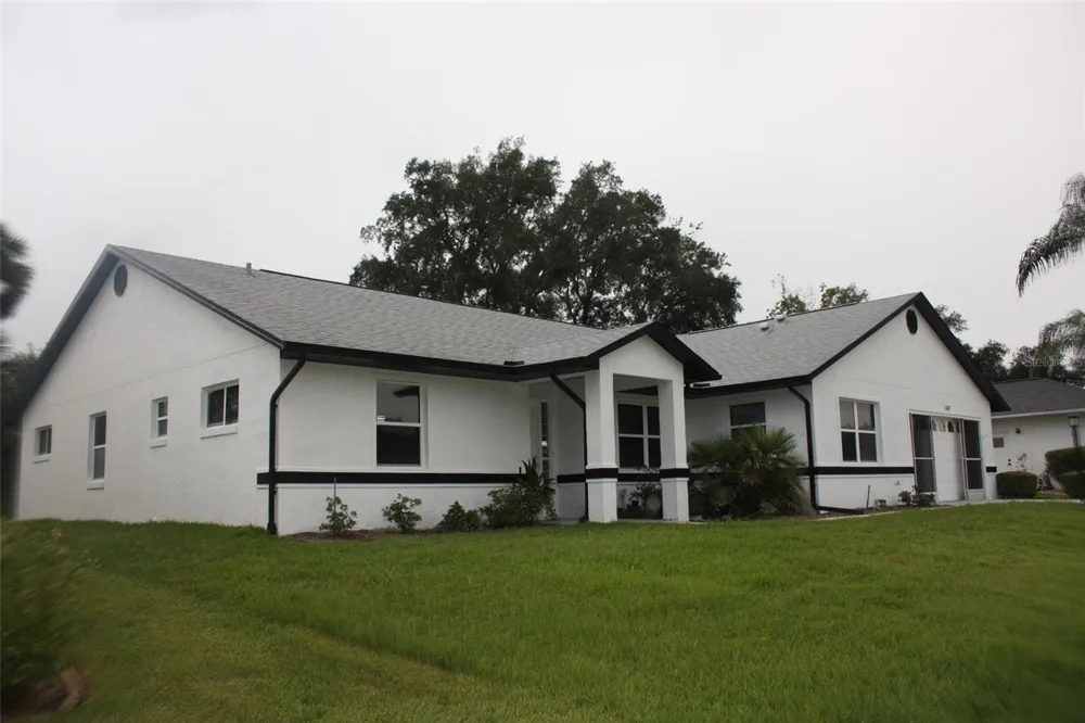 26245 NEWCOMBE CIRCLE Leesburg, FL 34748