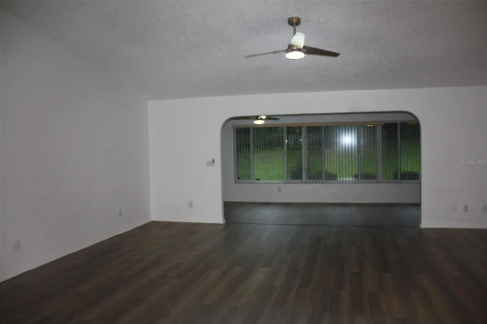 26245 NEWCOMBE CIRCLE Leesburg, FL 34748