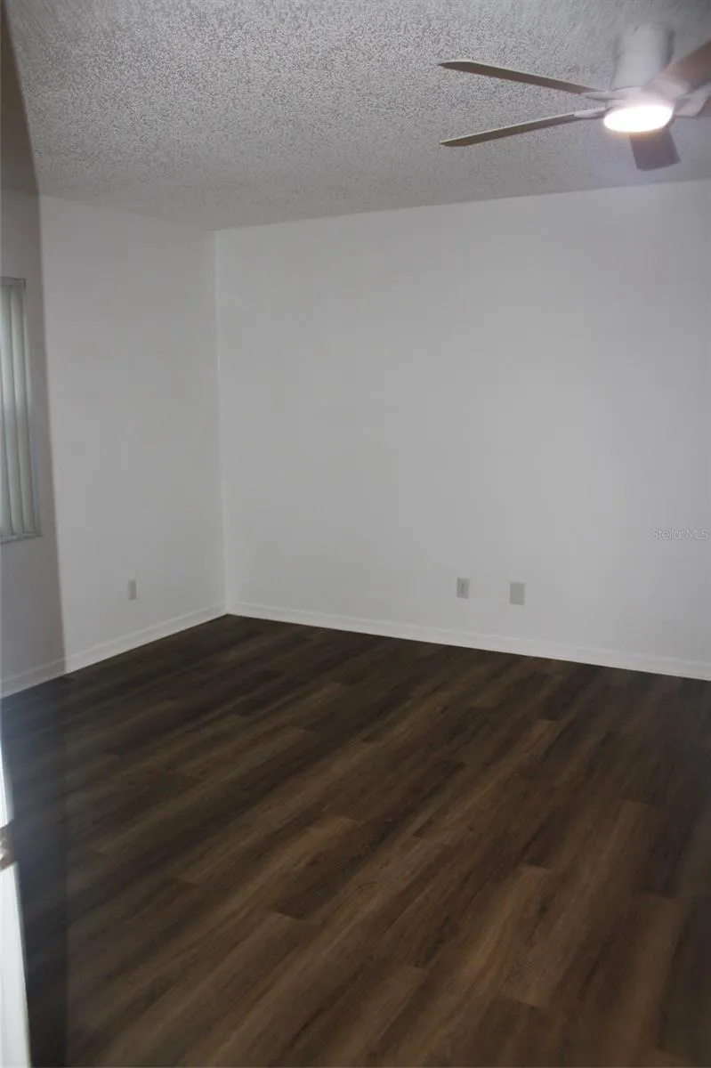 26245 NEWCOMBE CIRCLE Leesburg, FL 34748
