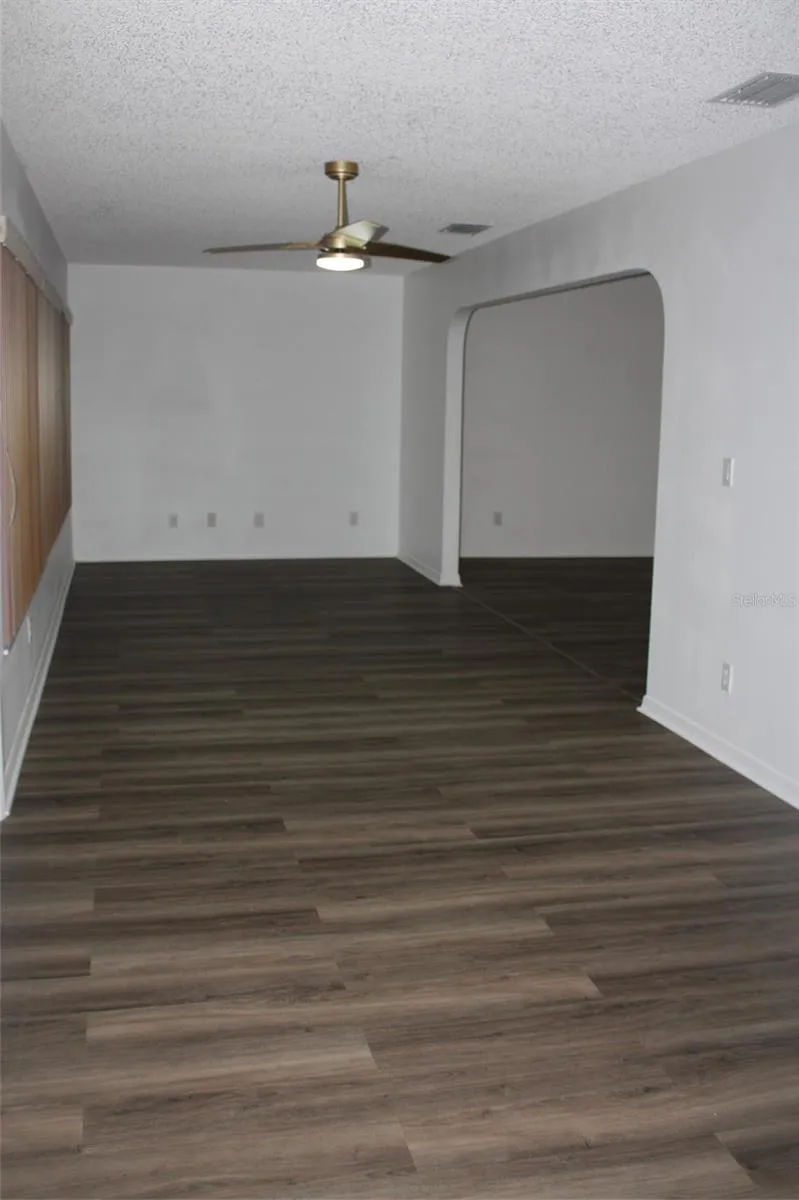 26245 NEWCOMBE CIRCLE Leesburg, FL 34748