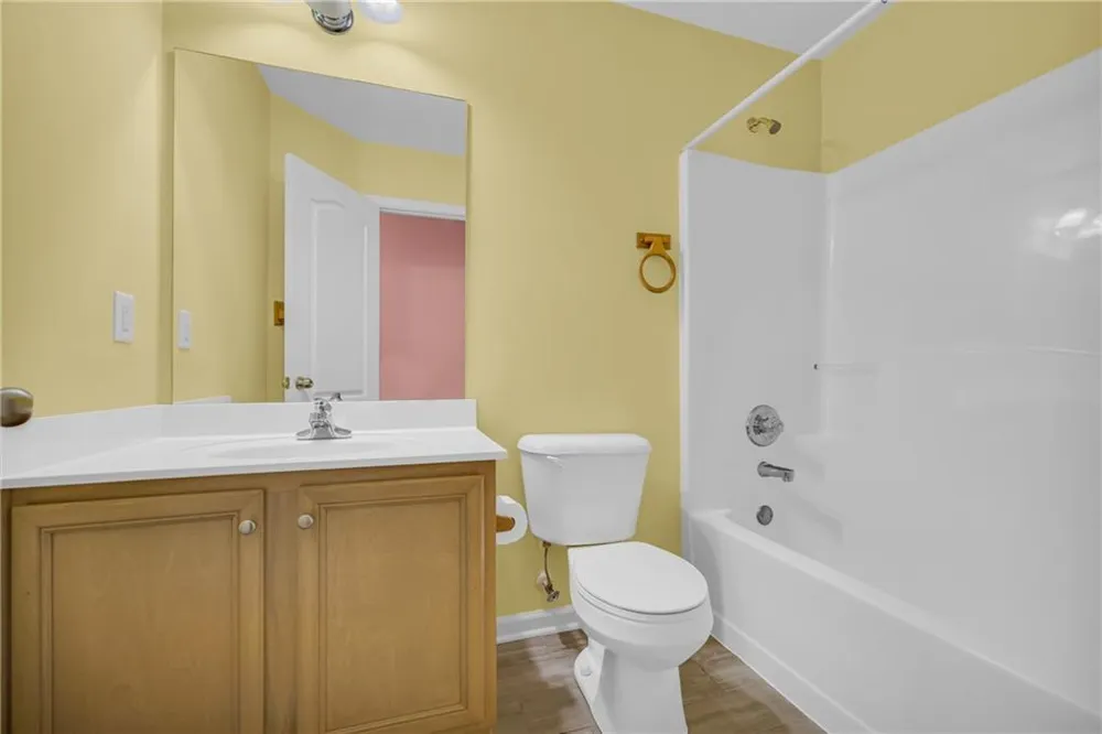 123 Berry Hill Lane Hoschton, GA 30548
