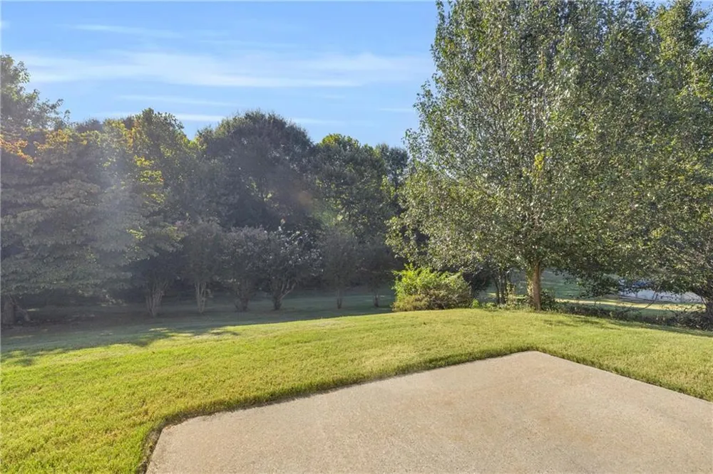 123 Berry Hill Lane Hoschton, GA 30548