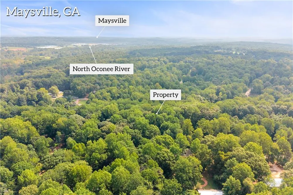123 Berry Hill Lane Hoschton, GA 30548