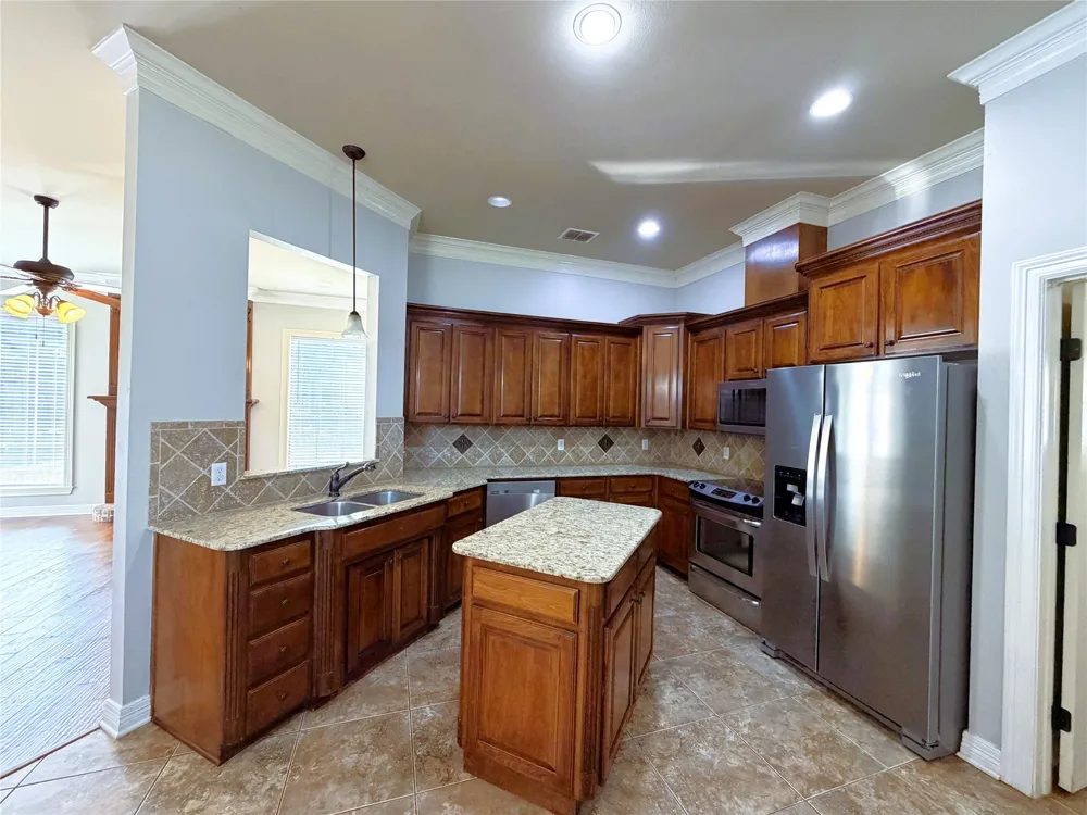 338 Wood Springs Haughton, LA 71037