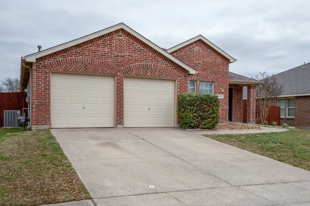 1240 Miller Lane Celina, TX 75009