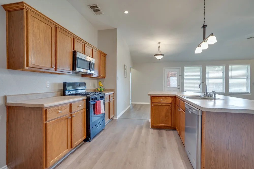 1240 Miller Lane Celina, TX 75009