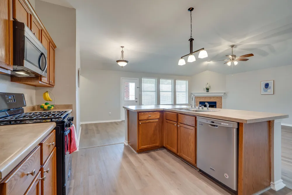 1240 Miller Lane Celina, TX 75009
