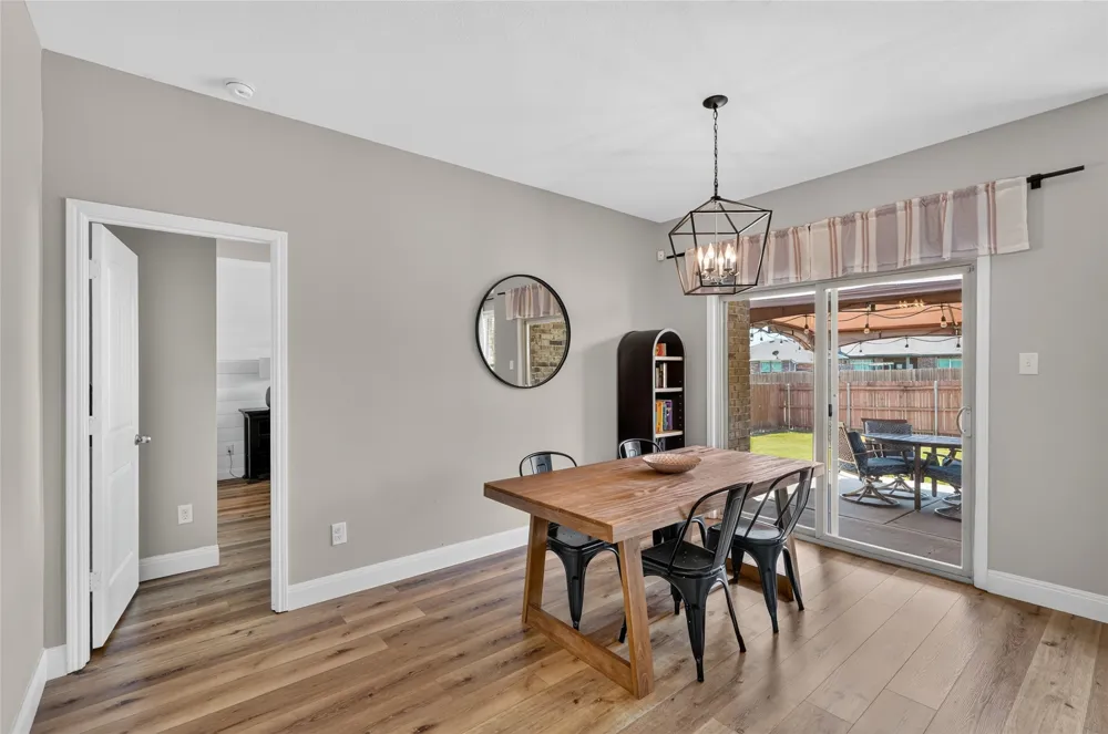 1722 Oak Glen Drive Wylie, TX 75098