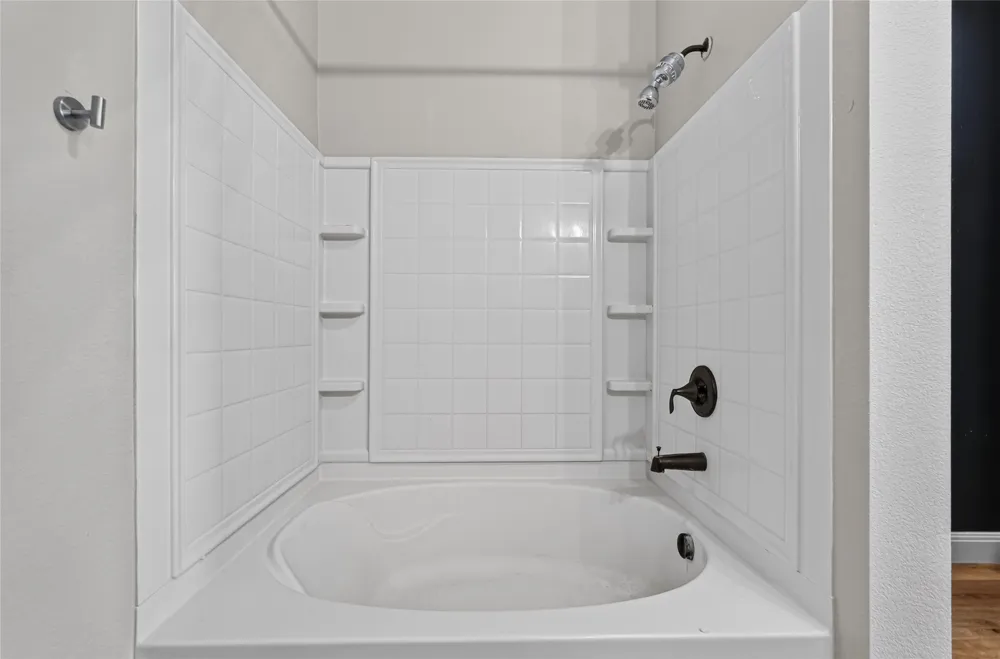 1722 Oak Glen Drive Wylie, TX 75098