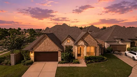 8914 Vineyard Valley Court