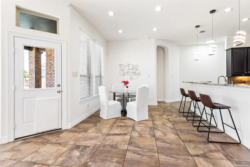8914 Vineyard Valley Court Tomball, TX 77375