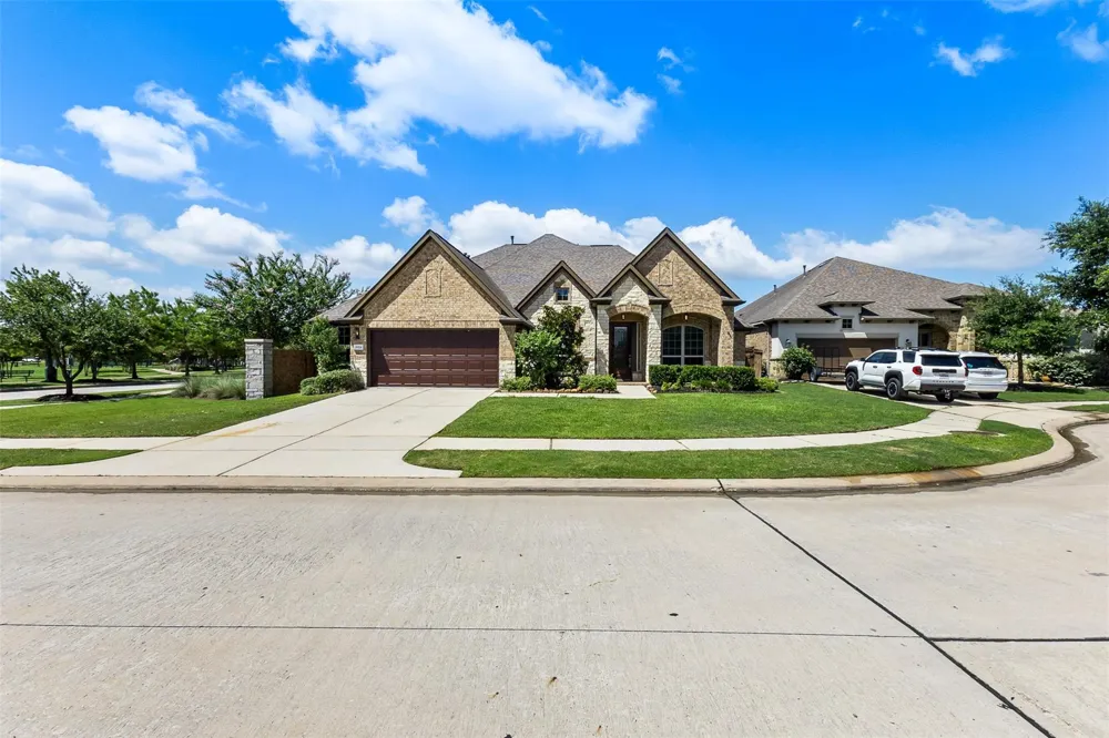8914 Vineyard Valley Court Tomball, TX 77375
