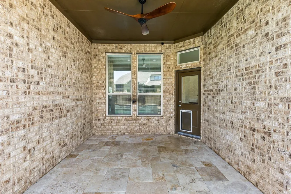 8914 Vineyard Valley Court Tomball, TX 77375
