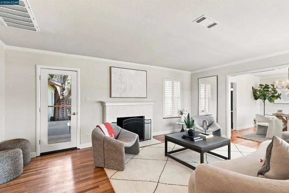 148 Roslyn Dr Concord, CA 94518