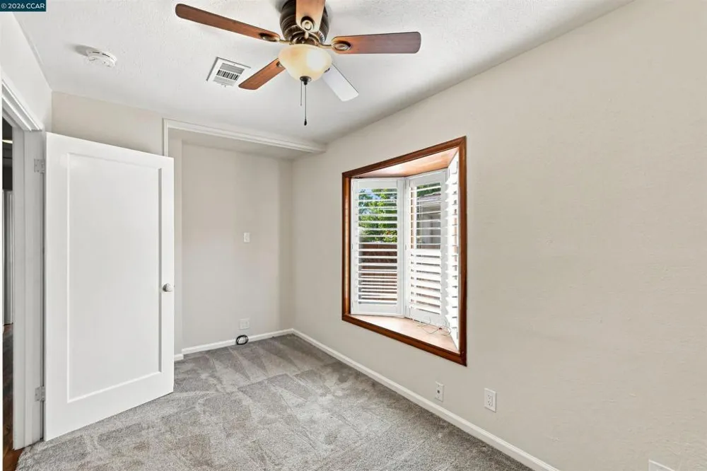 148 Roslyn Dr Concord, CA 94518