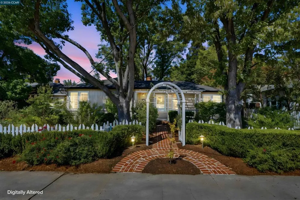 148 Roslyn Dr Concord, CA 94518