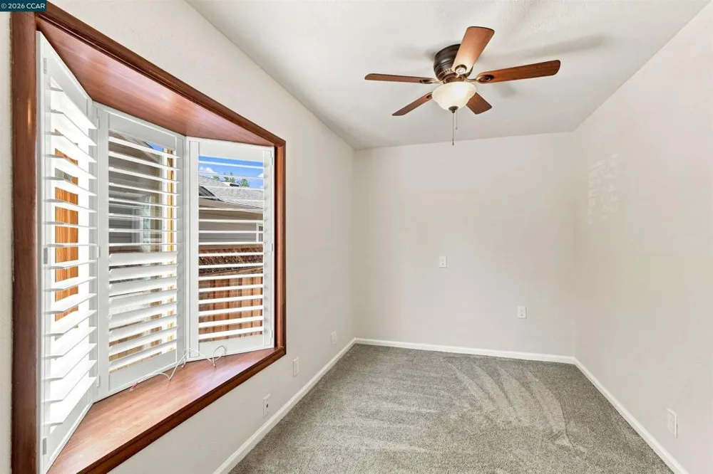 148 Roslyn Dr Concord, CA 94518