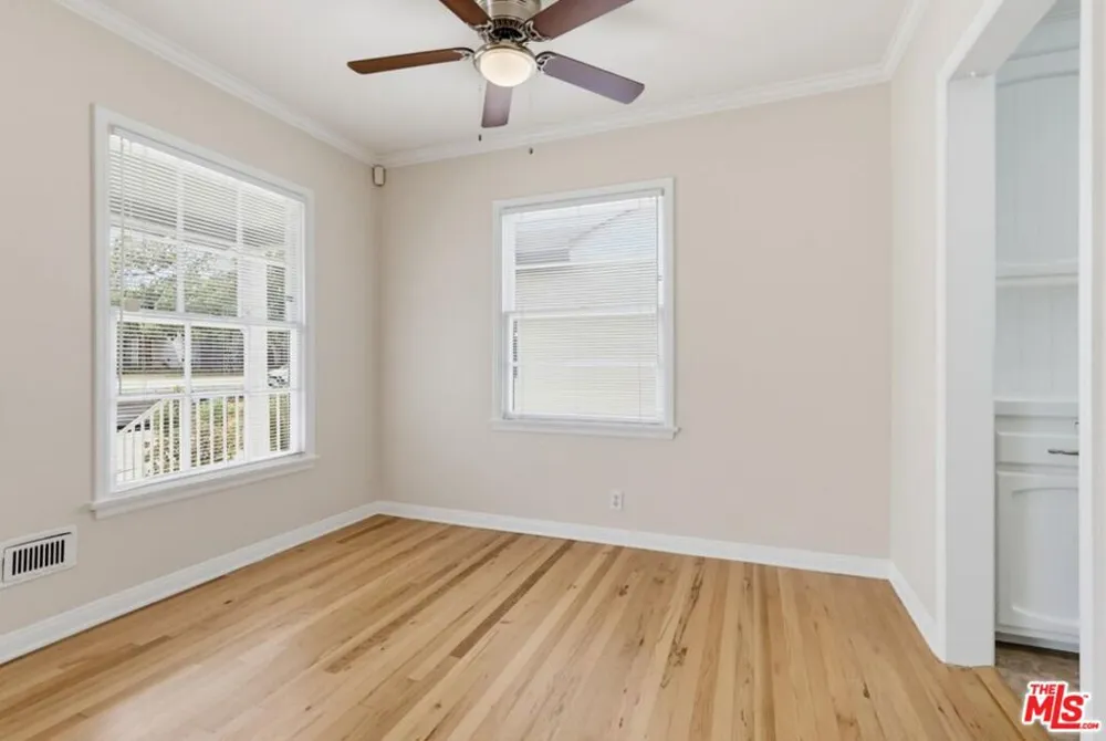 7900 Westlawn Avenue Los Angeles, CA 90045