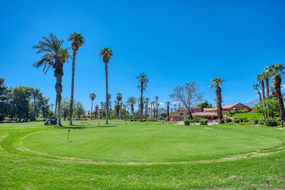 49653 Wayne Street Indio, CA 92201