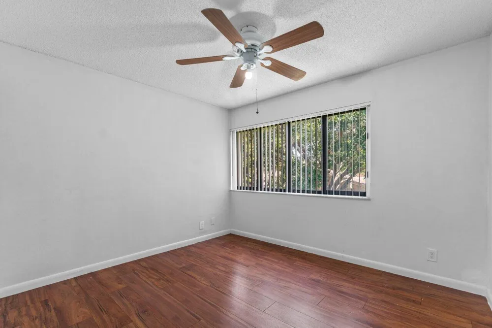 1149 NW 13th Street #5 Boca Raton, FL 33486