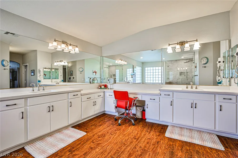672 Kentons Run Avenue Henderson, NV 89052