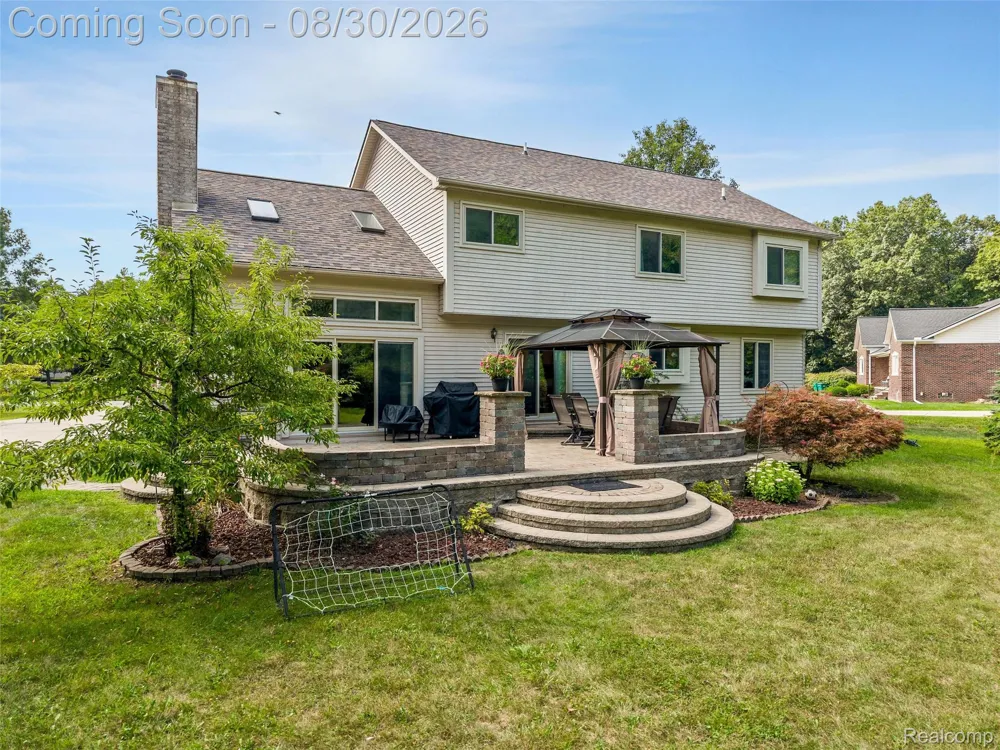37570 Dale Drive Huron Charter Township, MI 48164