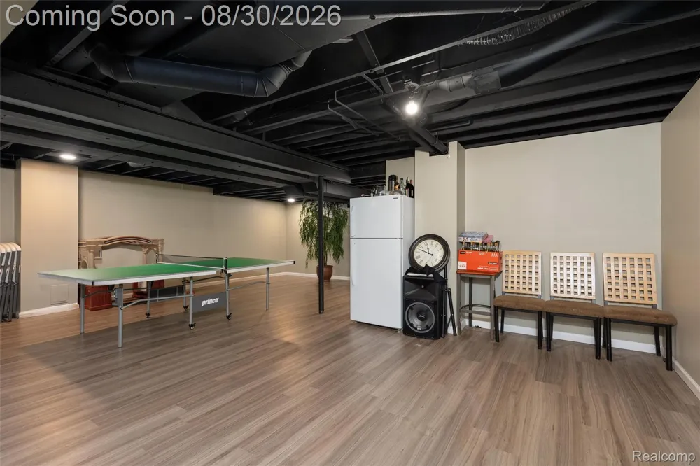 37570 Dale Drive Huron Charter Township, MI 48164