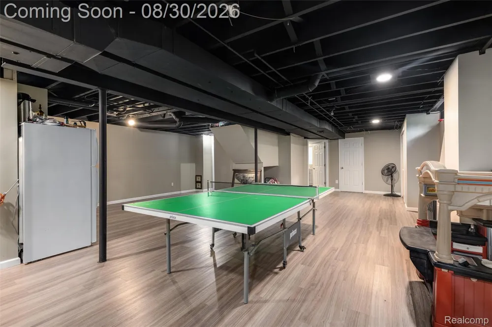 37570 Dale Drive Huron Charter Township, MI 48164