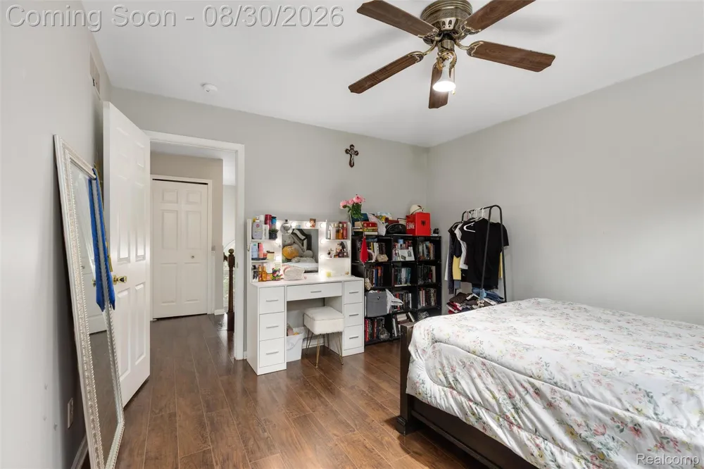 37570 Dale Drive Huron Charter Township, MI 48164