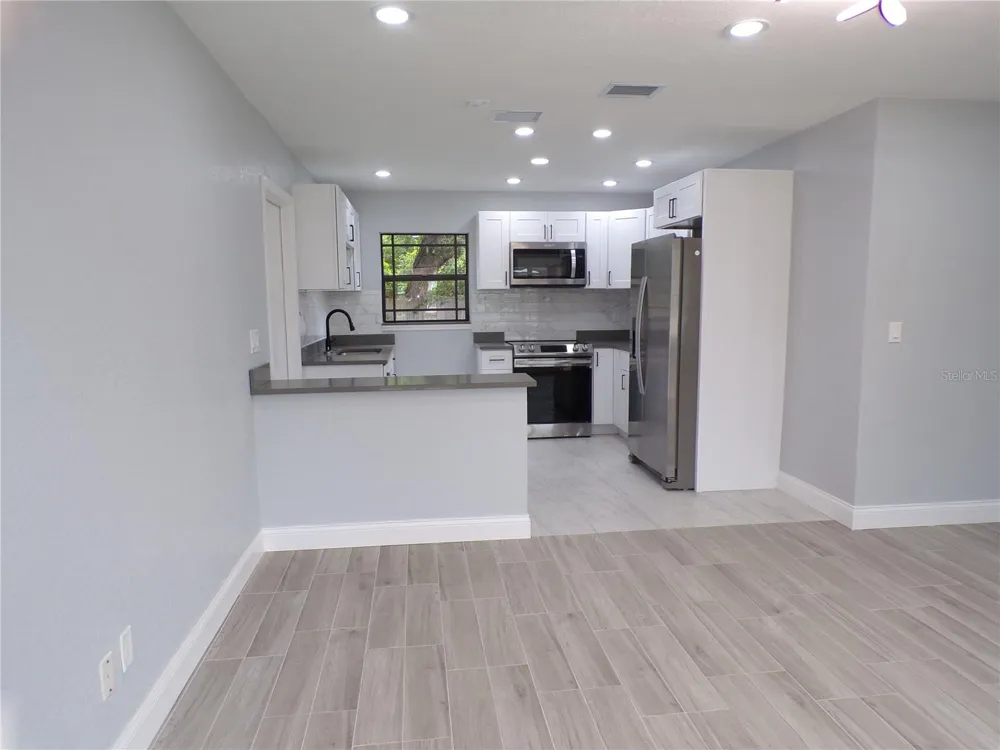 13674 120TH LANE Seminole, FL 33778
