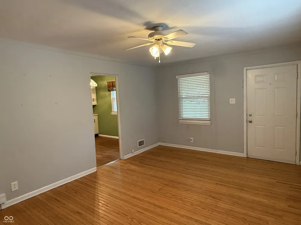 405 S Catherwood Avenue Indianapolis, IN 46219