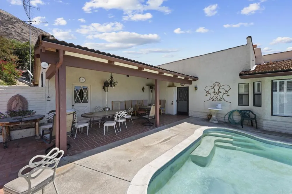 15063 Adams Drive Pala, CA 92061