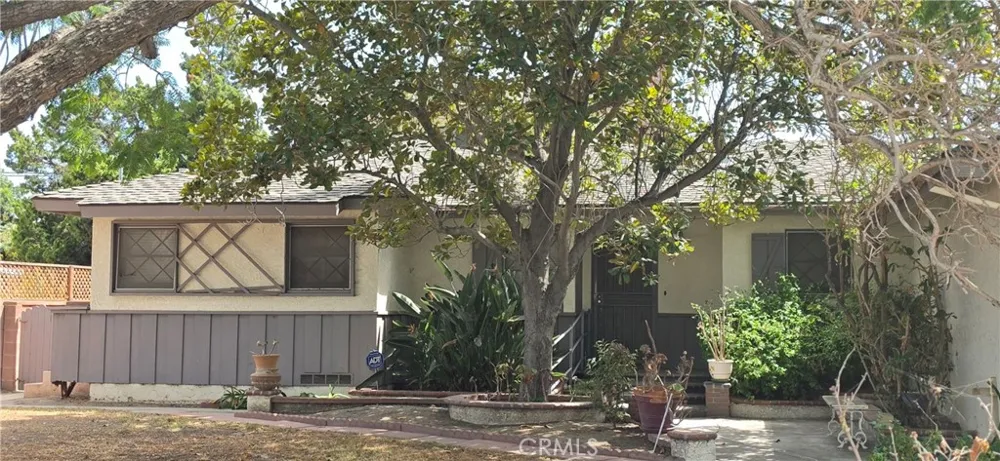 12072 Bluebell Garden Grove, CA 92840