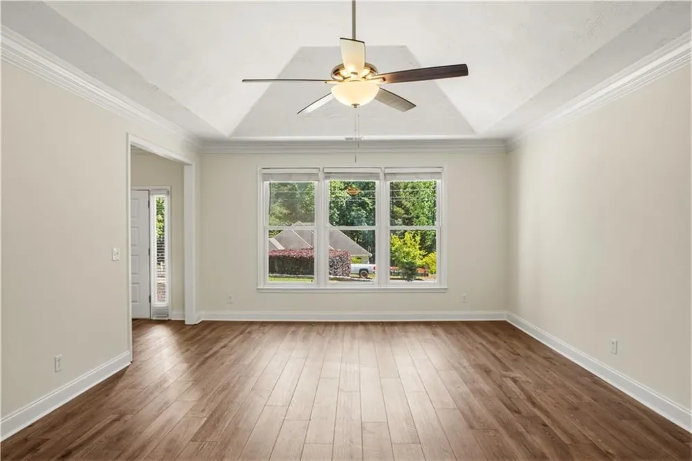709 Oak Moss Drive Lawrenceville, GA 30043