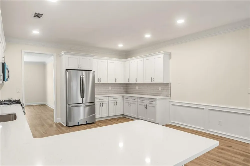 709 Oak Moss Drive Lawrenceville, GA 30043
