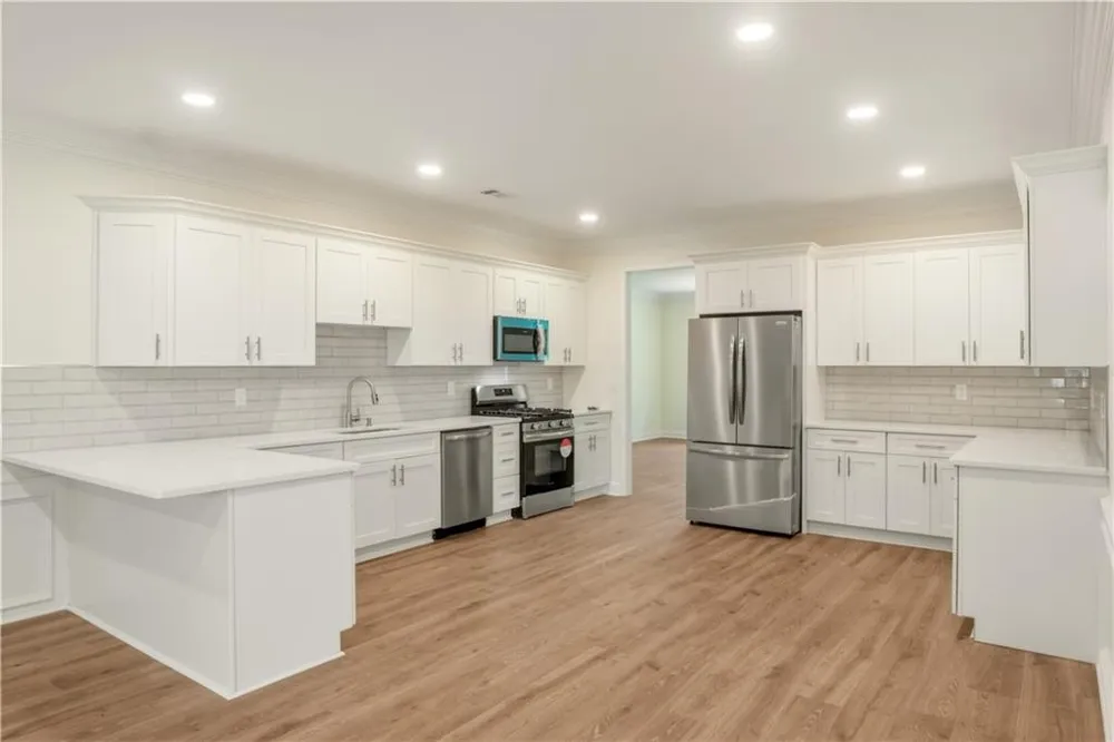 709 Oak Moss Drive Lawrenceville, GA 30043