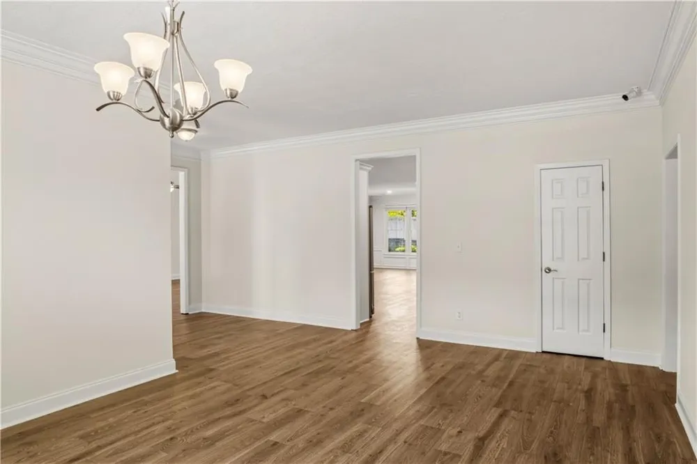 709 Oak Moss Drive Lawrenceville, GA 30043
