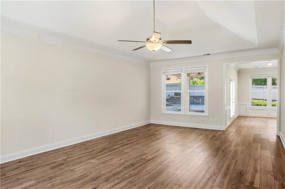 709 Oak Moss Drive Lawrenceville, GA 30043