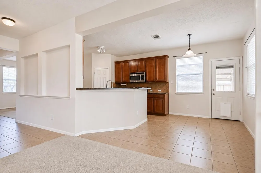 4605 Meadow Way Drive Deer Park, TX 77536