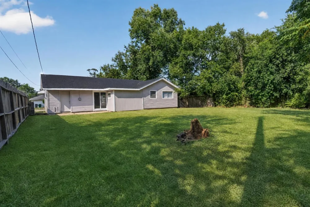 6717 Sharpcrest Street Houston, TX 77074