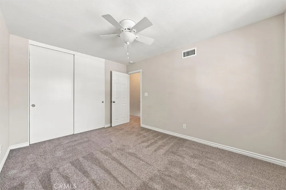 24254 Undine Valencia, CA 91355