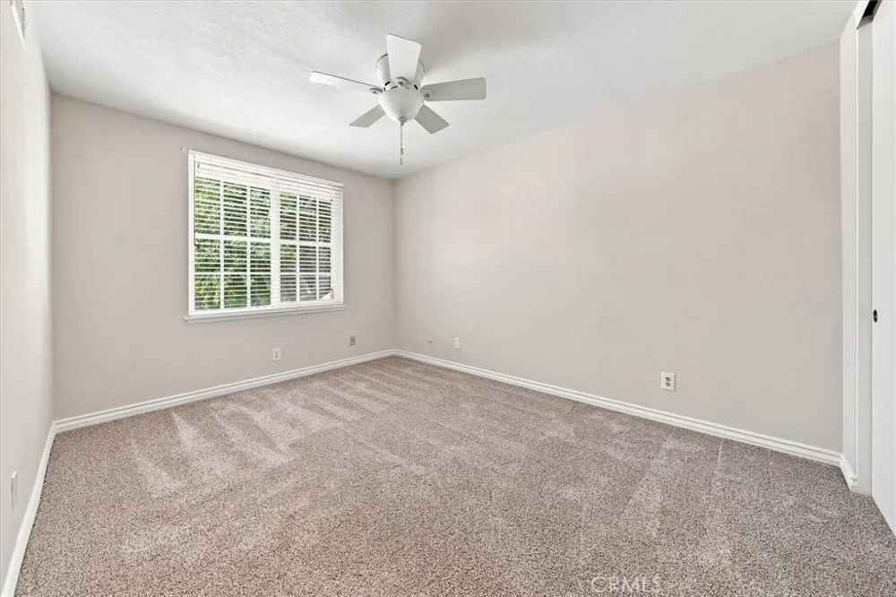 24254 Undine Valencia, CA 91355