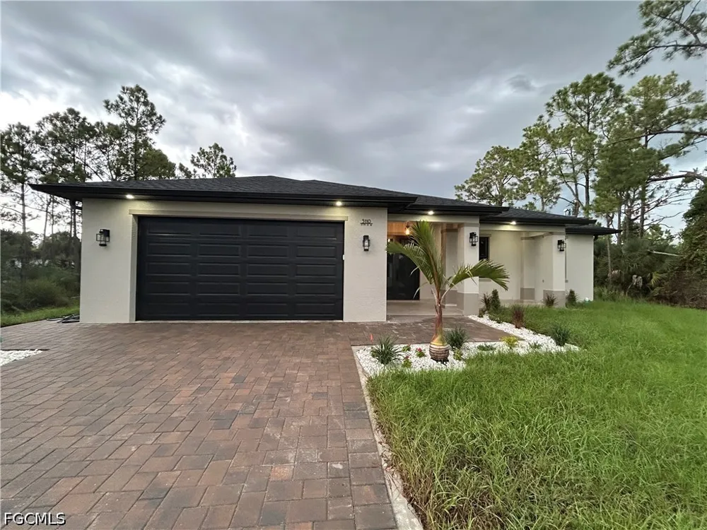 17th Street W Lehigh Acres, FL 33971