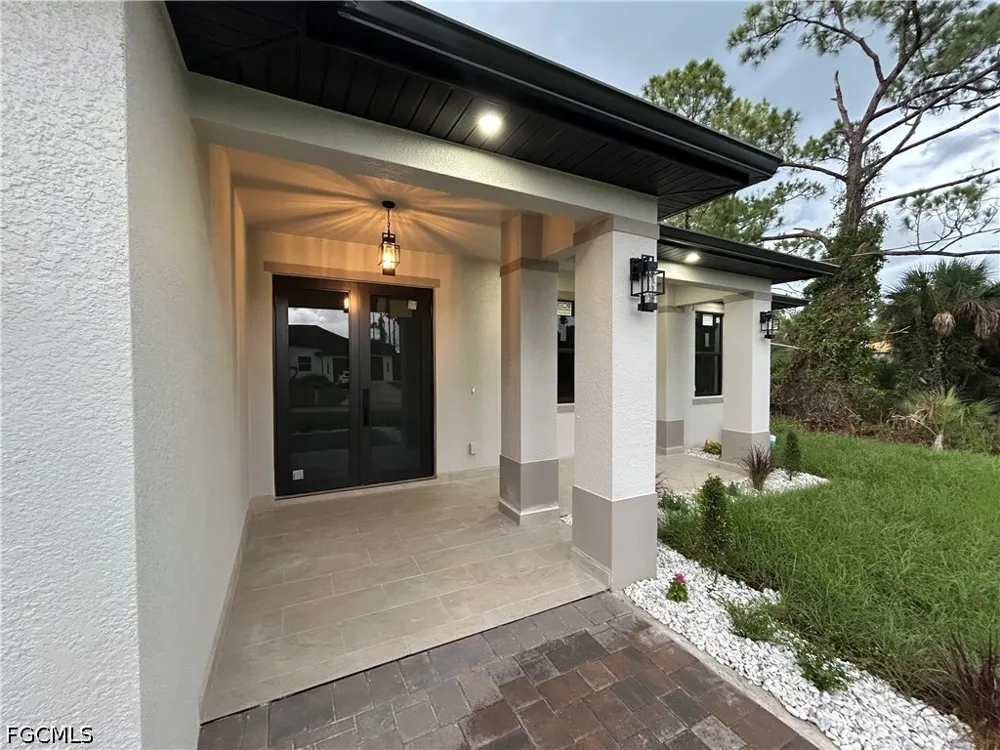 17th Street W Lehigh Acres, FL 33971