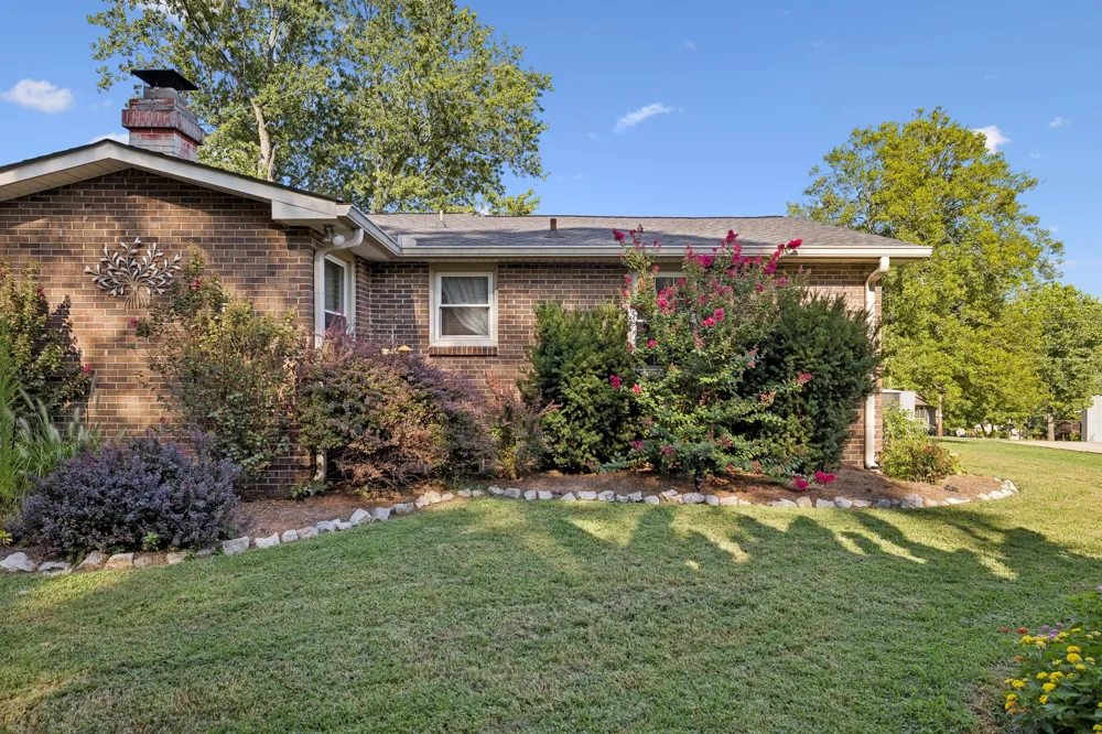 211 Edgewater Dr Mount Juliet, TN 37122