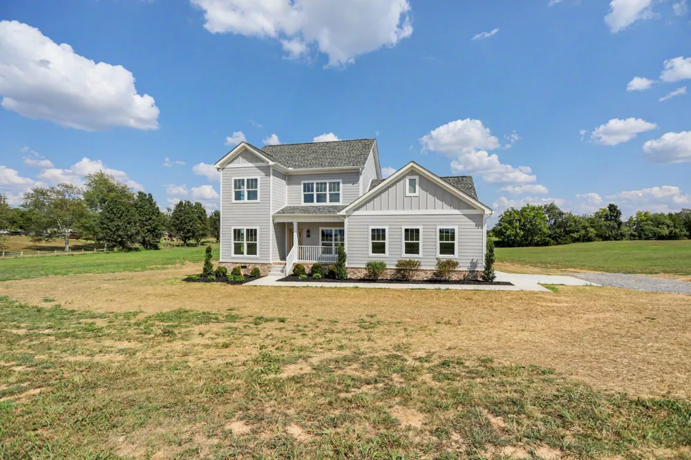 5131 Starks Road Cross Plains, TN 37049