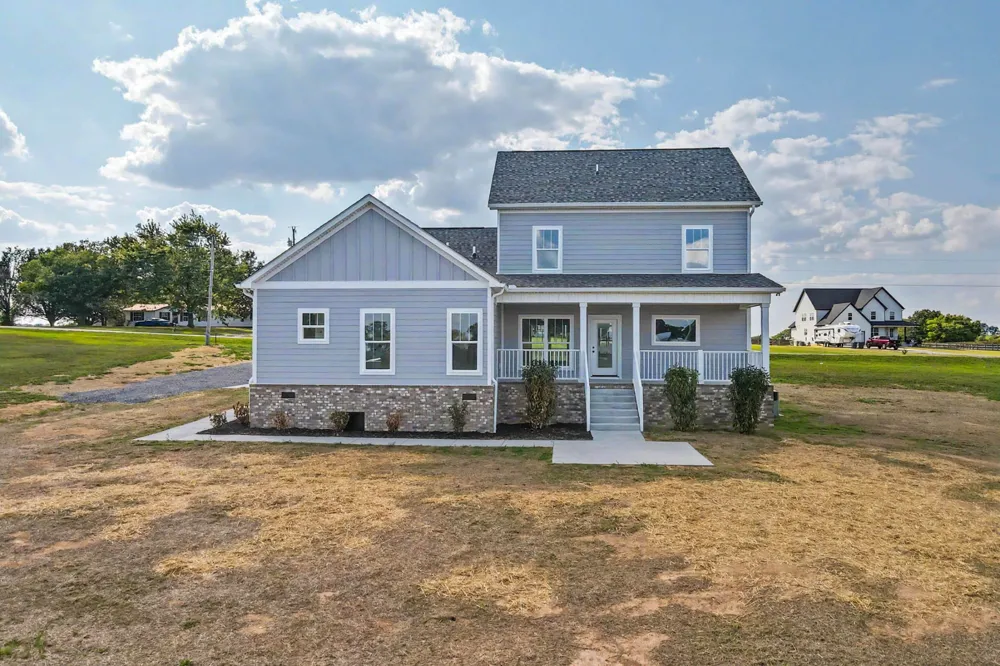 5131 Starks Road Cross Plains, TN 37049