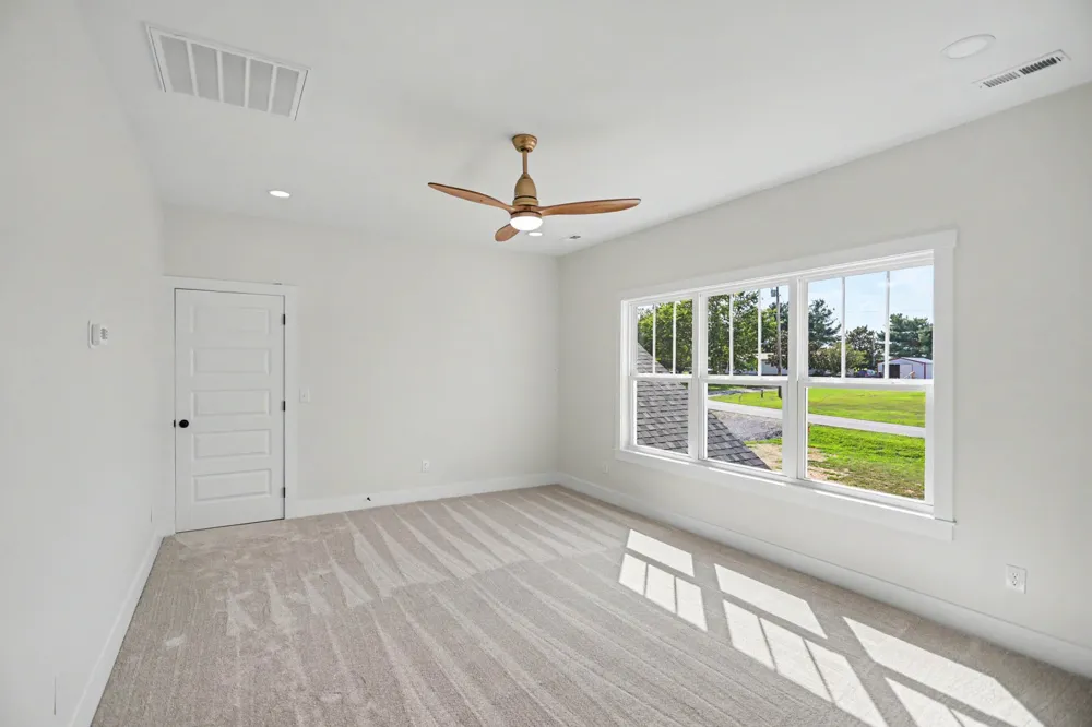 5131 Starks Road Cross Plains, TN 37049