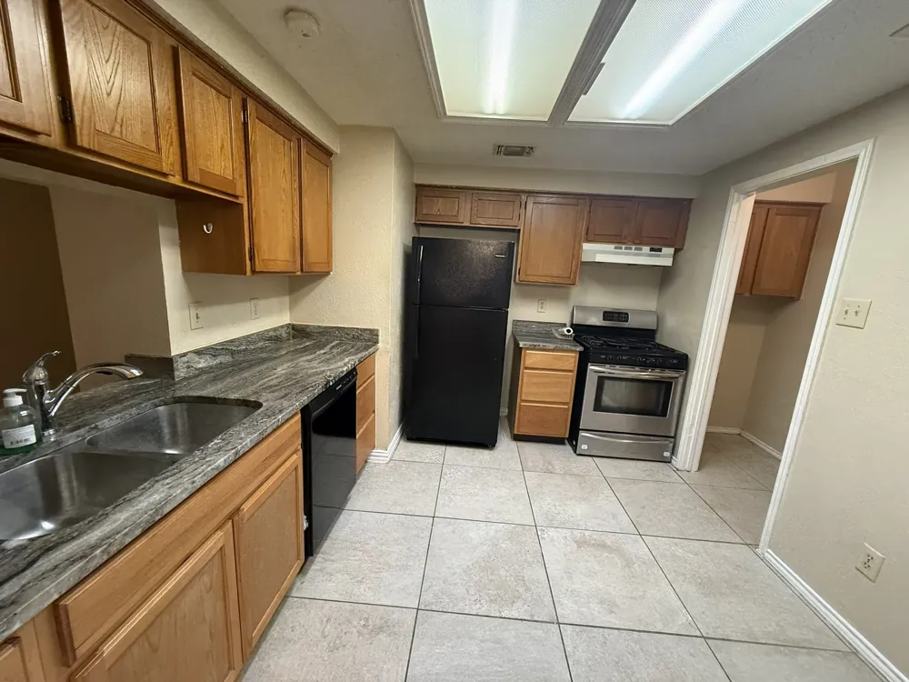 4922 Rolling Vista Mesquite, TX 75150