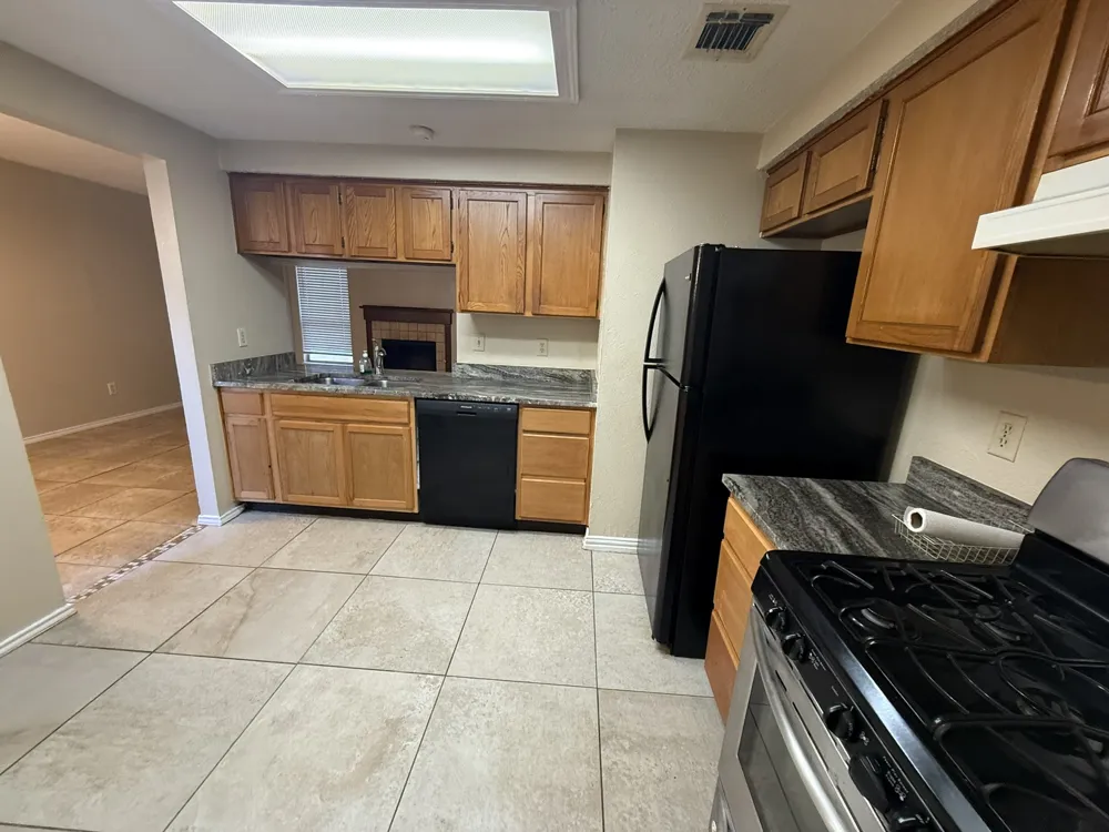 4922 Rolling Vista Mesquite, TX 75150